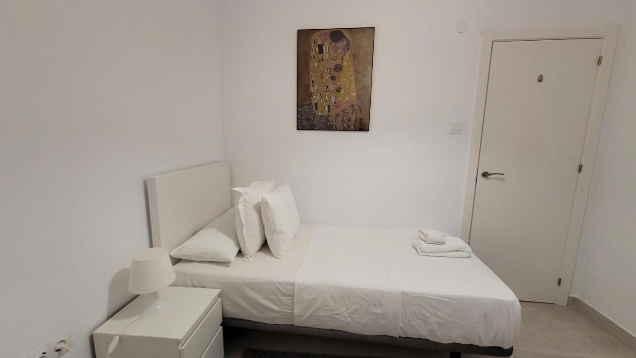 Apartaments B O D Collblanc L’Hospitalet de Llobregat Exterior foto
