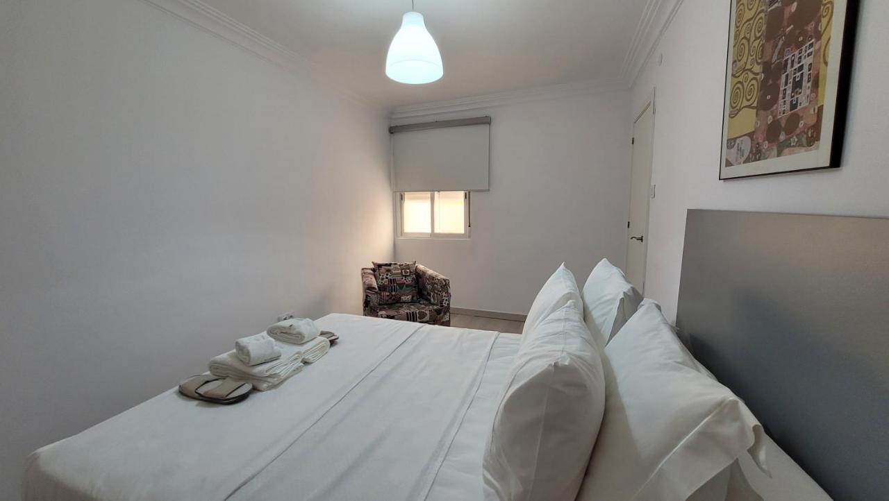 Apartaments B O D Collblanc L’Hospitalet de Llobregat Exterior foto